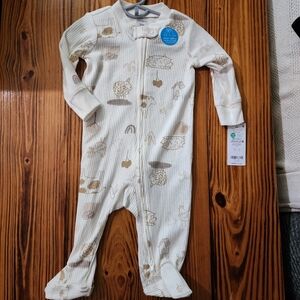 NWT farm animal footed sleeper